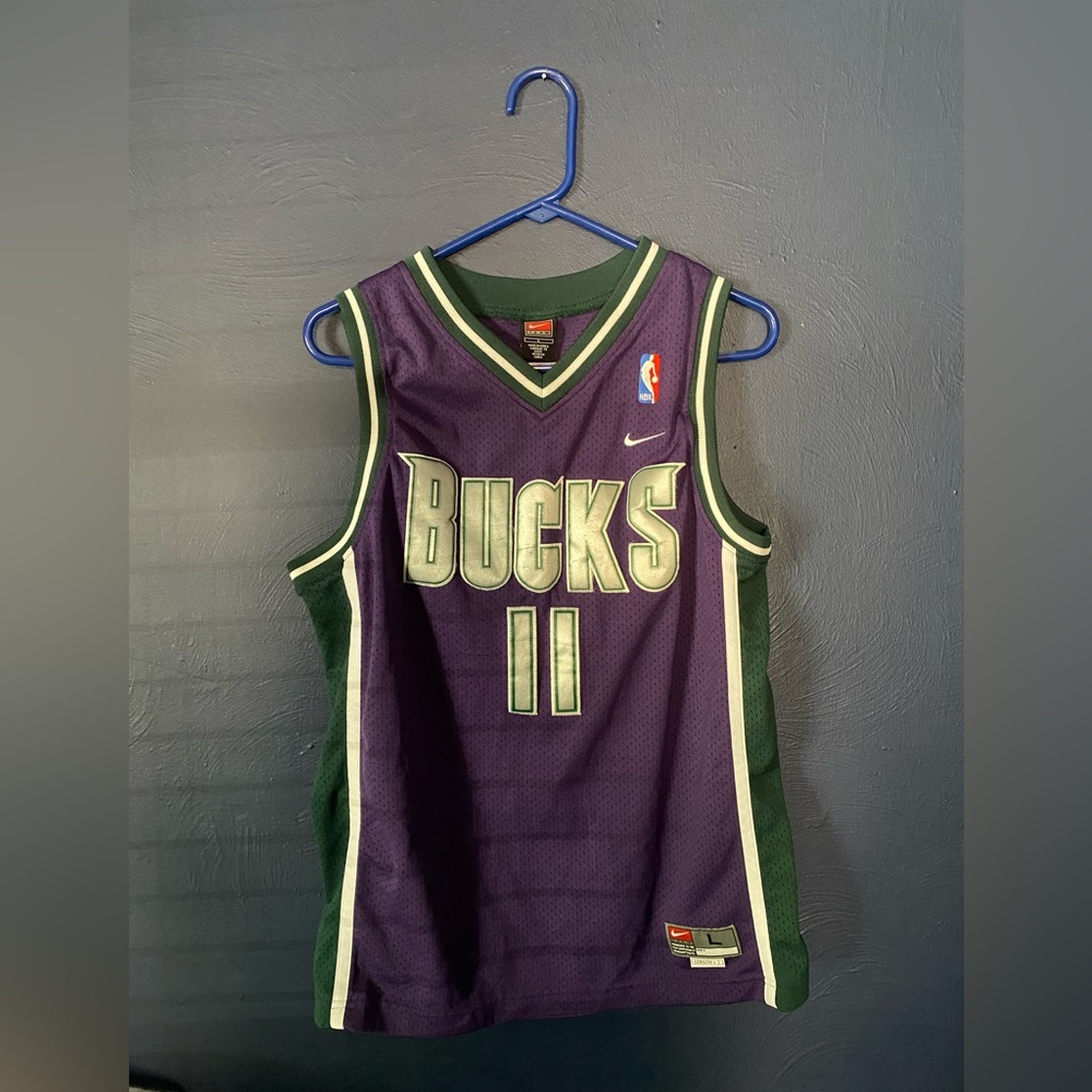 Milwaukee Bucks Vintage Nike Ford #11 Basketball Jersey Youth Size L